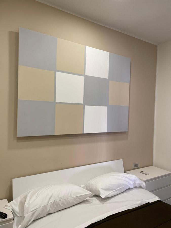 B&B Rial Naples Luaran gambar