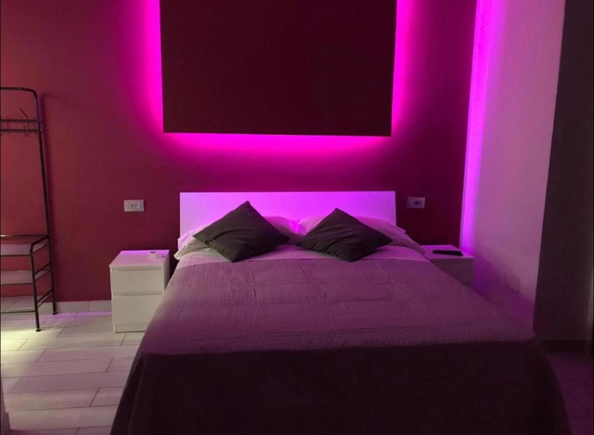 B&B Rial Naples Luaran gambar